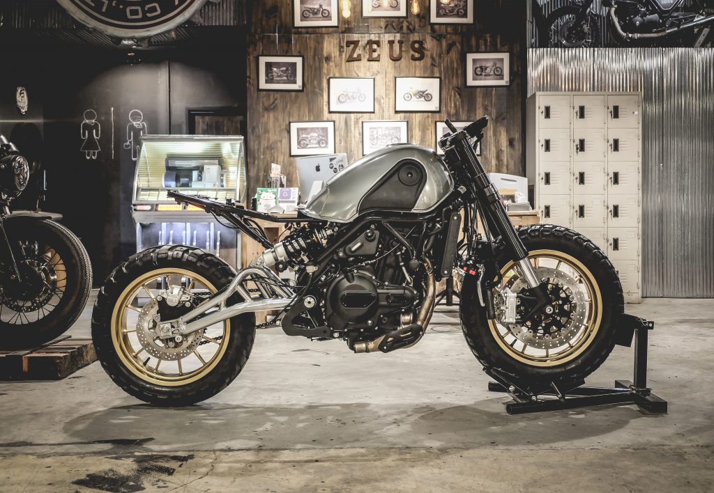 Benelli Leoncino Cafe Racer Zeus Custom