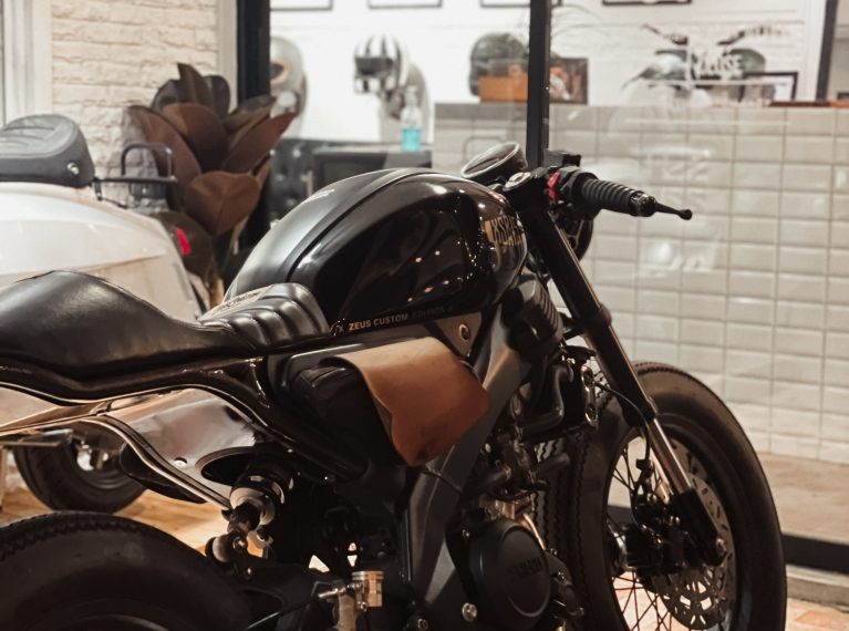 New Zeus Custom Store @BTS Saiyud Station, Bangkok, Thailand